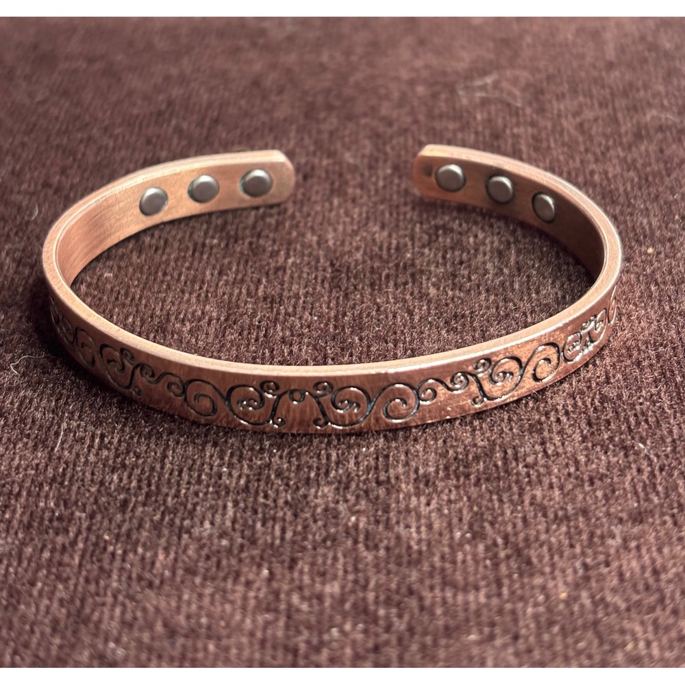 Copper Magnetic Therapy Cuff Bracelet Etched Scroll Filigree Design Adjustable